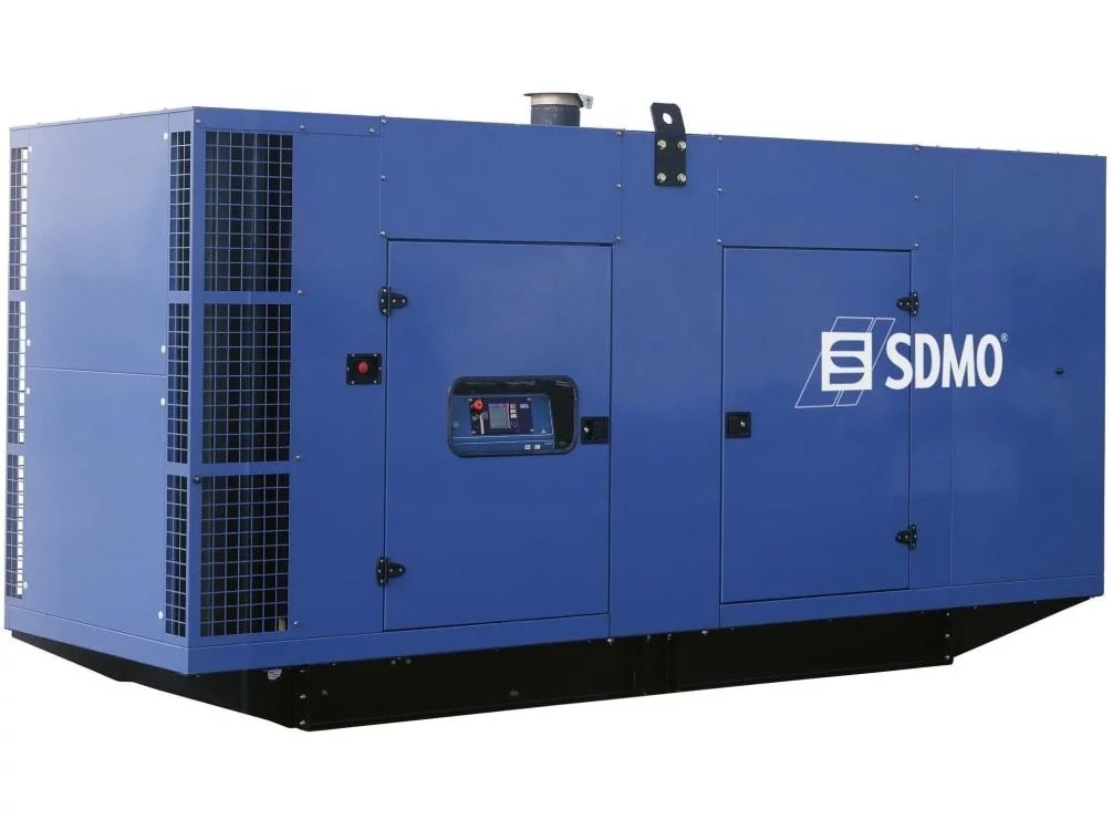 Дизельный генератор SDMO D630 в кожухе